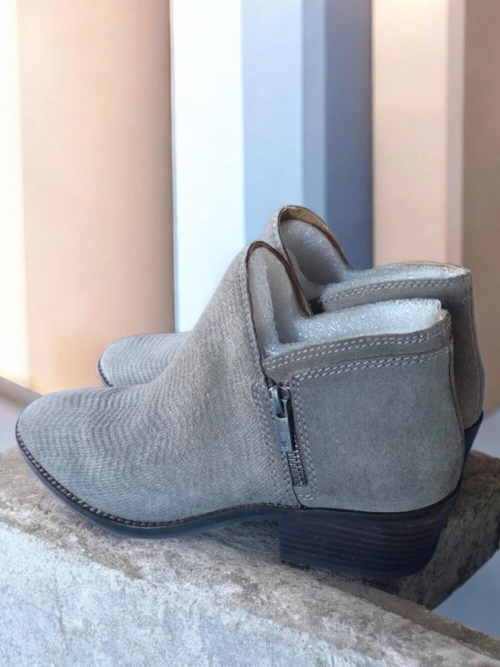 NWOB LUCKY BRAND ( 8 ) FHUNA Ankle Bootie Textured Suede Chevron/Zigzag Pattern